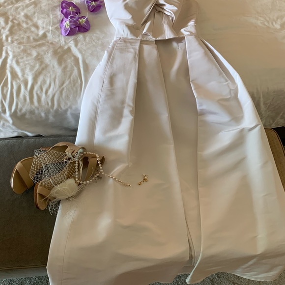 Alexia Maria María Silk Faille Twisted Bow Jumpsuit with Convertible Skirt - Picture 5 of 5